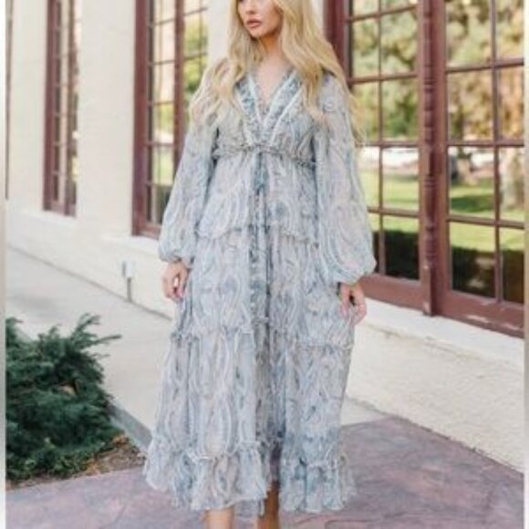 DRESS FORUM Paisley Tiered Maxi Dress - Picture 1 of 8